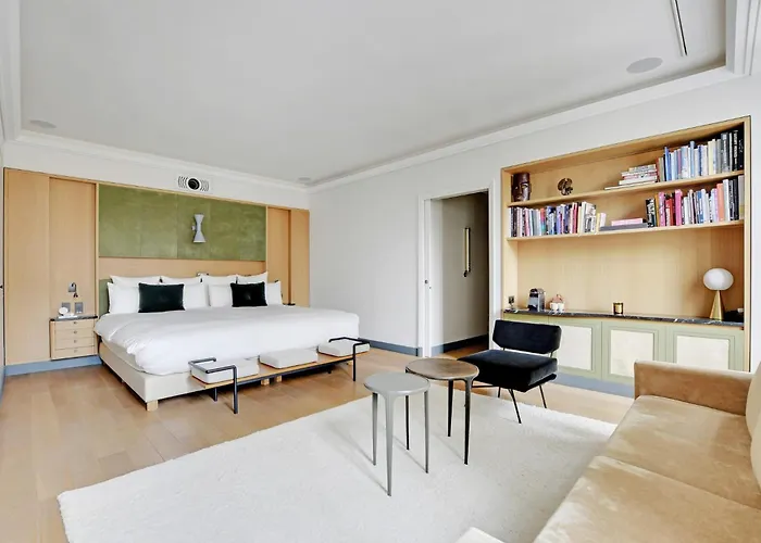 Apartment Bastille With Services By Pick A Flat *