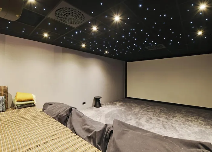 Bastille With Services By Pick A Flat