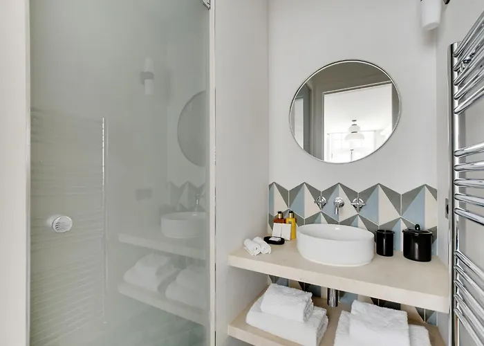 Bastille With Services By Pick A Flat Apartment *