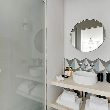 Bastille With Services By Pick A Flat Apartamento *